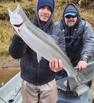 The Best Salmon Fishing Guide in Oregon