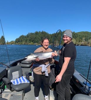 Beautiful Chinook salmon catch at Lincoln Beach OR!