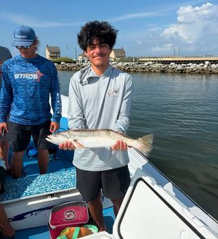Cast your line into the Gulf Shores, AL inshore waters and enjoy a memorable fishing experience guided by local expertise.