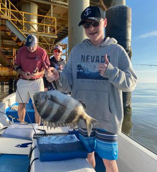 Reeling in big catches on Gulf Shores waters.