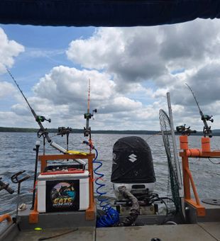 High Rock Lake: angler’s paradise trip