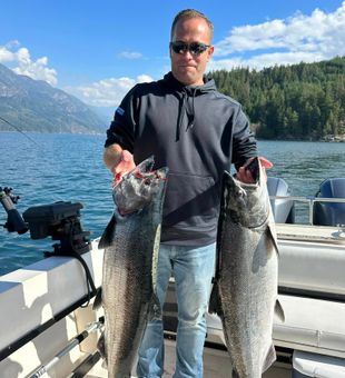Explore Campbell River Waters Today
