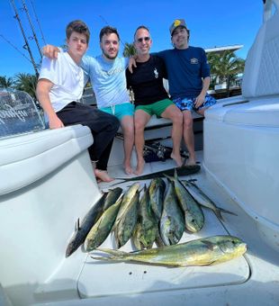 Florida fishing at its finest! Mahi-mahi fishing
