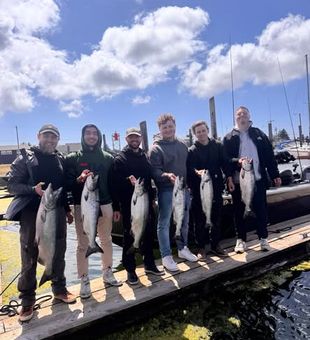 Experience unforgettable salmon fishing in Oregon and reel in prized Chinook and Coho salmon with expert local guides. Book your Oregon fishing adventure today.