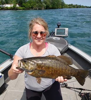 Thrilling Lake Erie Fishing Trips