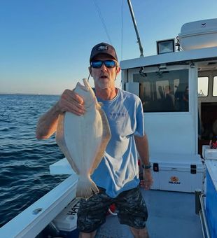 Cast Into New Jersey’s Coastal Waters — Discover local fishing opportunities and create memorable moments on your next inshore adventure.