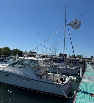 Charter boat ready for Dunkirk NY fishing adventures.