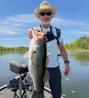 Another North Myrtle Beach bass ready for the photo!