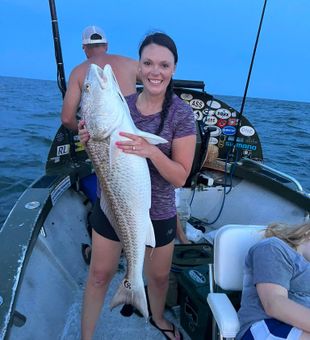 Sunrise to lines in water