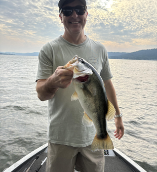 Nice largemouth bass on light tackle today! Weather turned cloudy but the fishing stayed exciting.