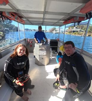 Crystal River manatee tours offer unforgettable encounters with Florida’s gentle giants.