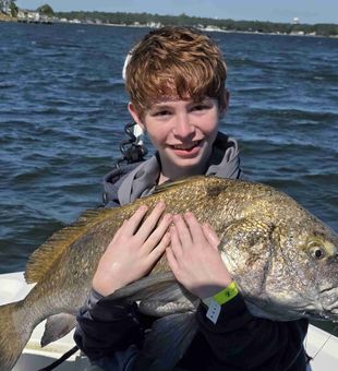 Inshore fishing action in Destin, FL
