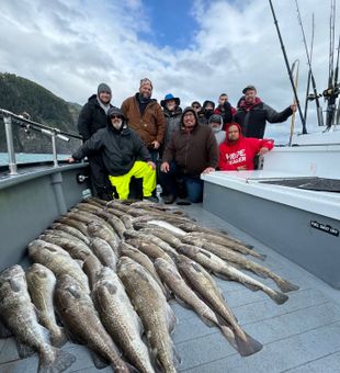 Fun bottom fishing trip with this group on the Legacy!