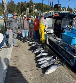 Discover why anglers love inshore fishing in Reedsport, Oregon. From peaceful estuaries to productive fishing grounds, every trip offers a new adventure.