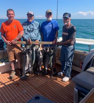 Thrilling salmon fishing on Lake Ontario