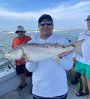 Experienced Anglers Redfish catching in AL.