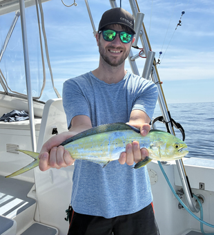 Beautiful Lewes Mahi Mahi showing off those vibrant colors!