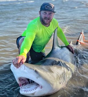 Gulf Coast Yaker’s Land Based Shark Fishing