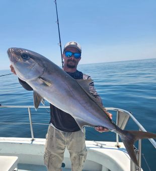 Deep sea fishing in Pensacola, FL means emerald waters, strong fights, and unforgettable offshore action.
