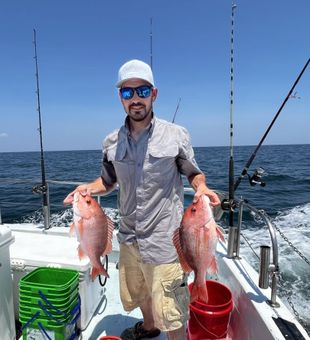 Experience top-rated Pensacola fishing charters and discover why the Gulf Coast is an angler’s paradise.