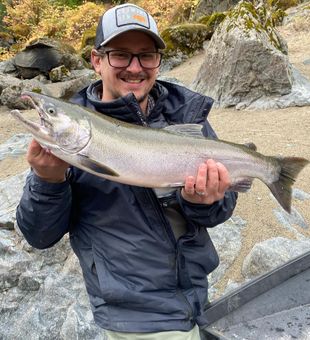 Steelhead fishing Oregon