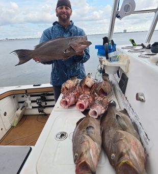 Outstanding red grouper and lionfish catch in Pensacola Beach!