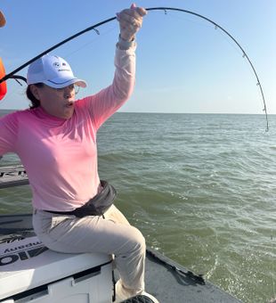Epic speckled trout hookset!