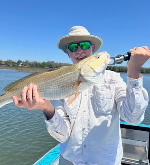 Jacksonville redfish action on the water!