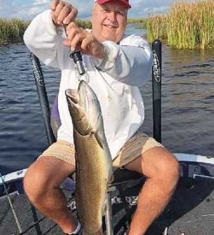 Bob and his big bowfin