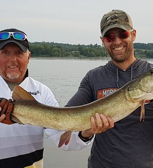 Ontario Fishing Charters: Cast for Adventure.