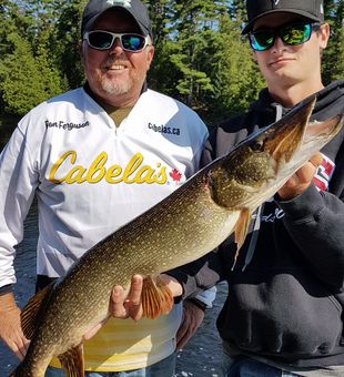 Fishing Trips Ontario: Reel in Memories.