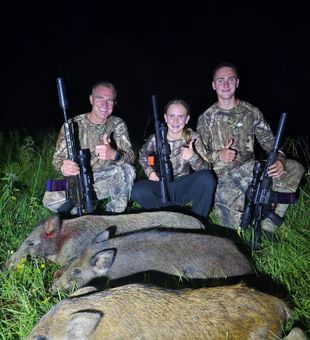 Triple success on wild hogs in Pottsboro!