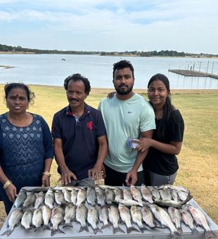 Lake Lewisville fishing with Capt. Clint