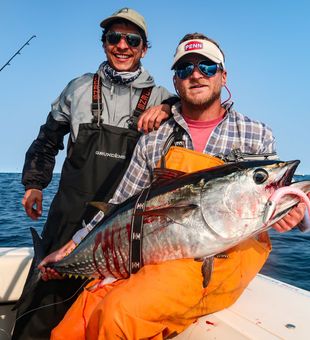 Epic Tuna catch offshore!