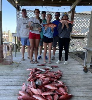 Loaded Red Snapper haul with the crew.