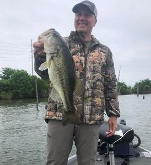 Premier Lake Fork bass guides