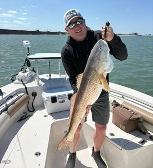 Port O'Connor redfish making memories on the water!