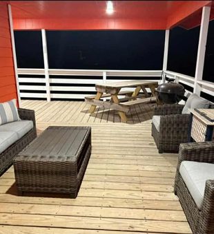 Where business meets the bite.