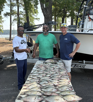 Crappie catch of the day: Jigging and trolling triumph!