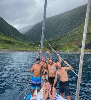 Enjoy a relaxing Waikiki sailing tour in Honolulu with clear ocean views, open deck space, and a welcoming environment for kids and families.