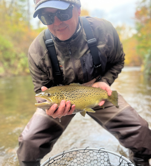 Nice sea trout on the fly today! Autumn colors made for an exciting adventure.