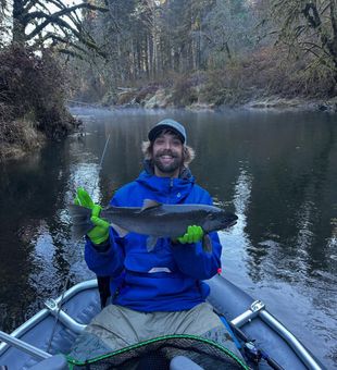 Guided salmon trips in Oregon