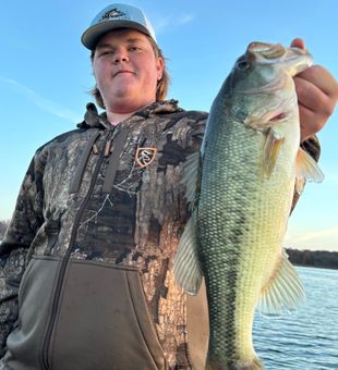 Great Largemouth on Table Rock!