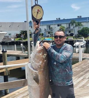 Private boat charters Miami Beach – fish in style.