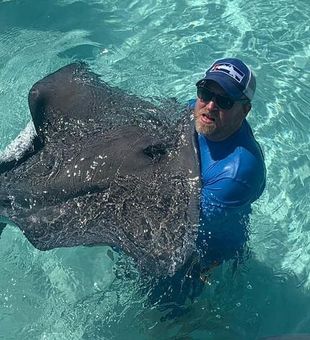 Epic stingray encounter!