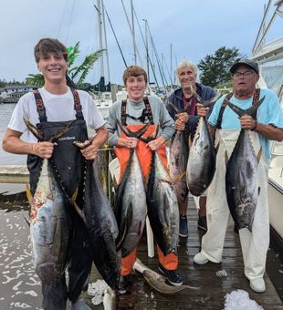 Trophy Tuna catches! Only in New Jersey!