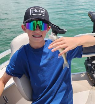Catching Walleye on the Missouri River