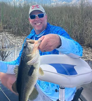Big bass catch! 🎣🔥 #LargemouthBass