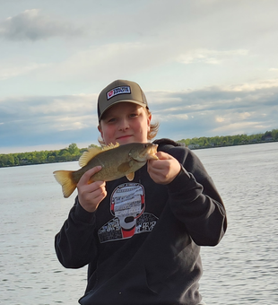 Drift fishing pays off with a feisty smallmouth bass in the harbor!