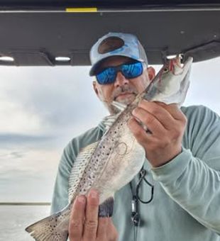 Tides moving, lines tight—Darien’s inshore fishing never disappoints.